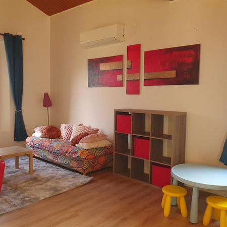 Maison Avec Piscine Location De Vacances Ferme Pedagogique Du Dolmen Le Pouget 외부 사진