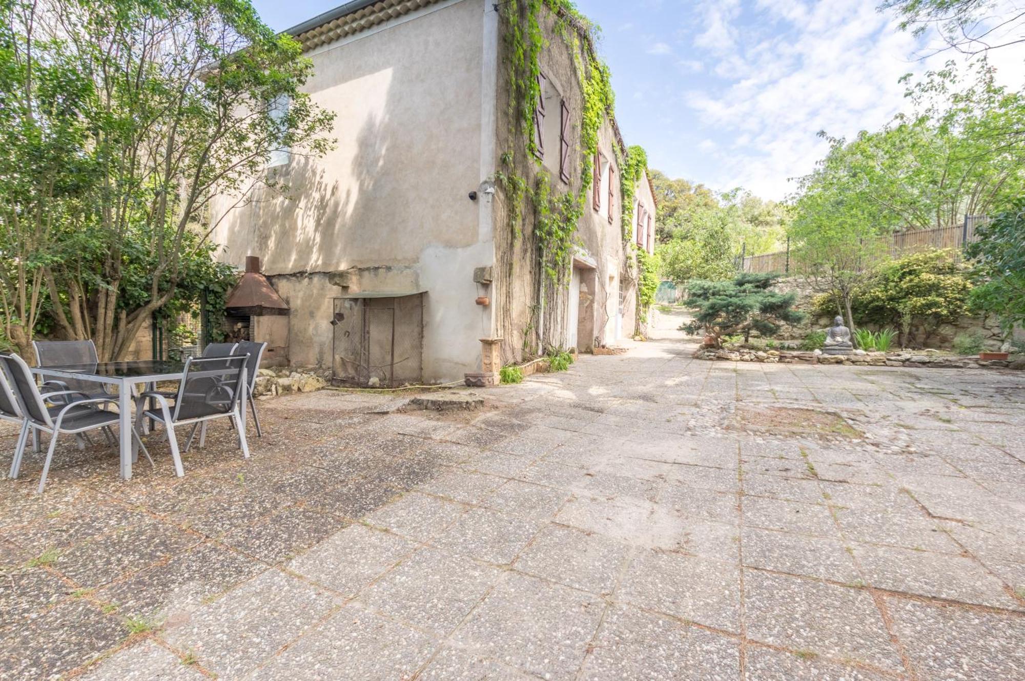 Maison Avec Piscine Location De Vacances Ferme Pedagogique Du Dolmen Le Pouget 외부 사진