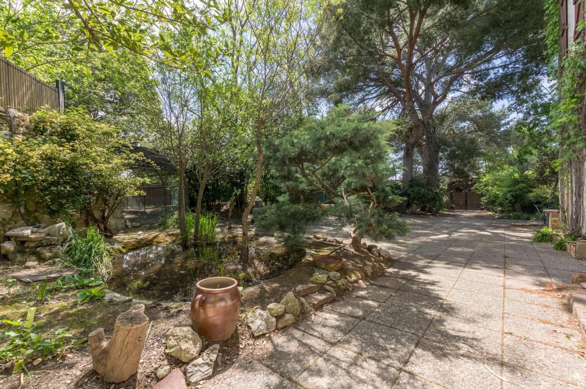Maison Avec Piscine Location De Vacances Ferme Pedagogique Du Dolmen Le Pouget 외부 사진